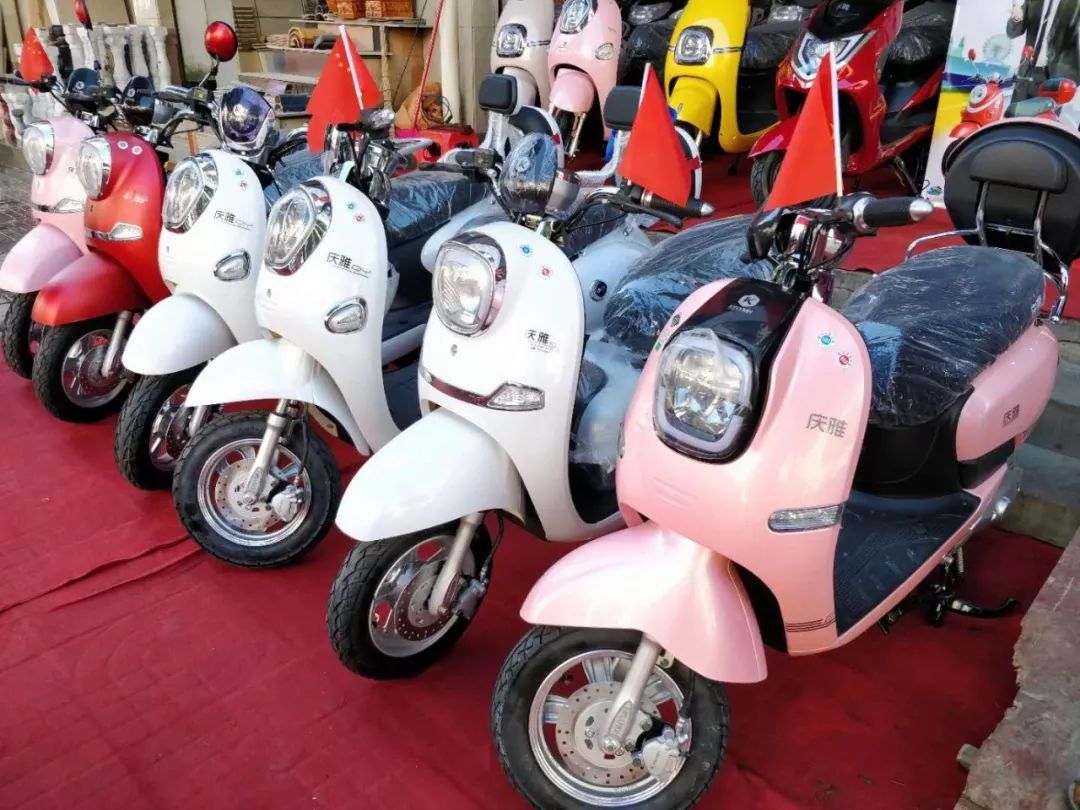 富寧慶雅電動(dòng)車隆重開(kāi)業(yè)啦!以舊換新,開(kāi)業(yè)價(jià)只需2880元~